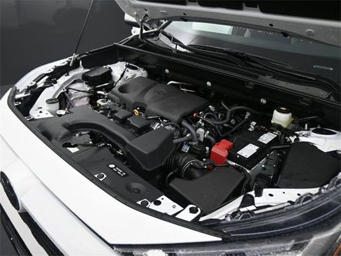 New 2025 Toyota RAV4 XLE image 10