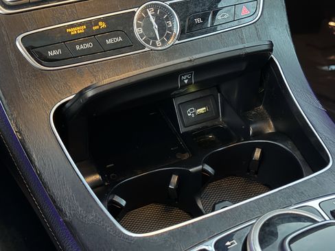 Used 2018 Mercedes-Benz E 300 image 23