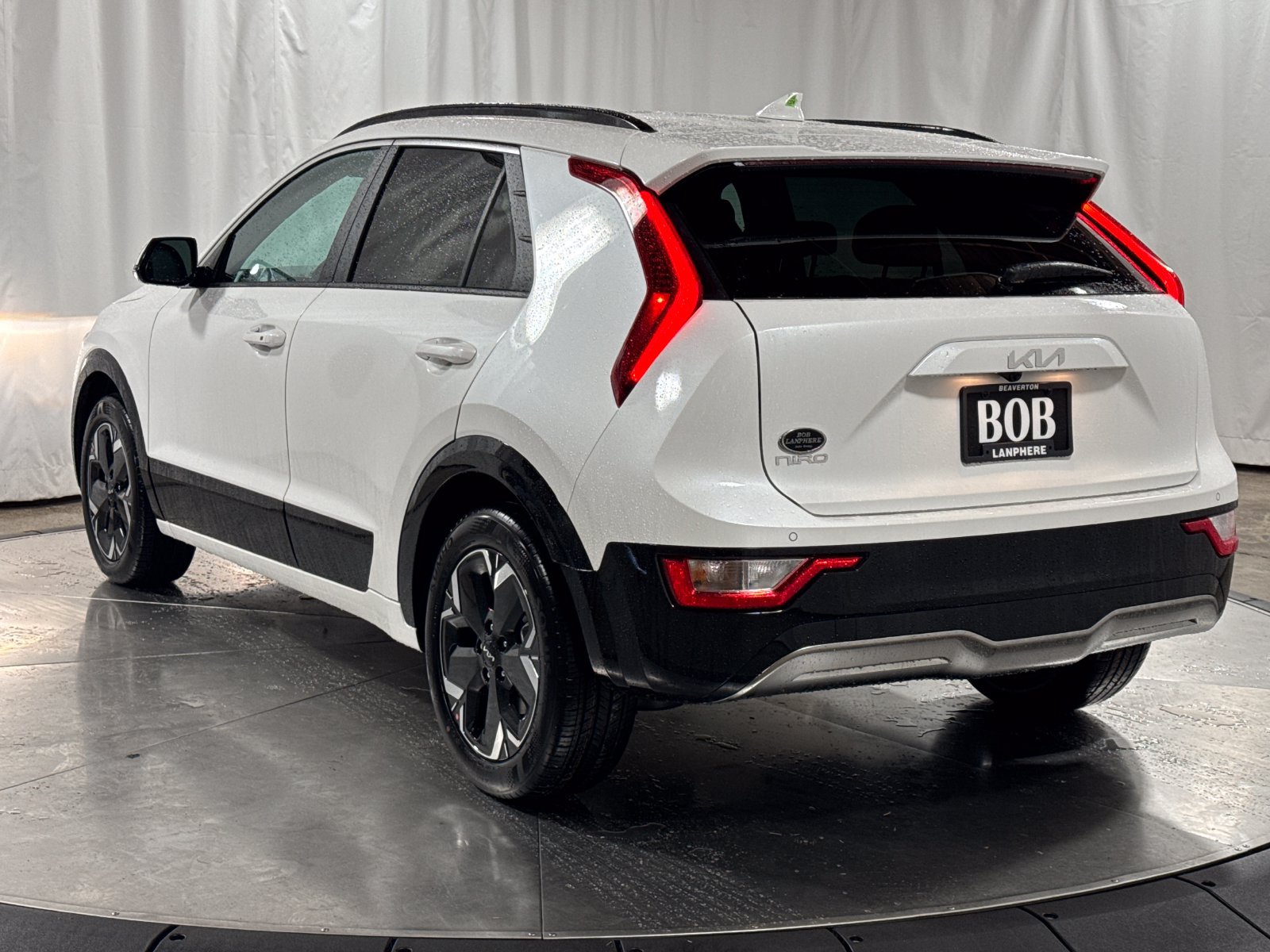 New 2026 Kia Niro Wind w/ Wind Preserve Package FWD image 7