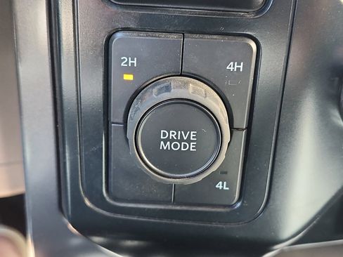 Used 2025 Ford F150 XLT w/ Equipment Group 301A Standard image 27