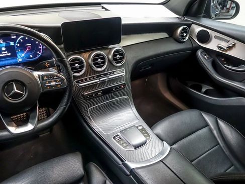 Used 2022 Mercedes-Benz GLC 300 image 13