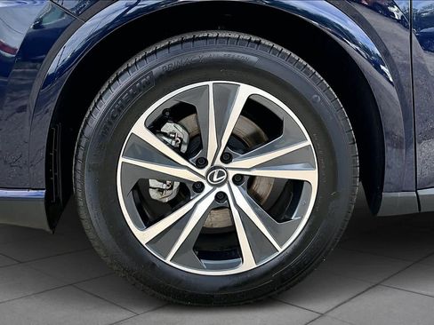 Used 2025 Lexus RX 350 FWD w/ Technology Package image 11