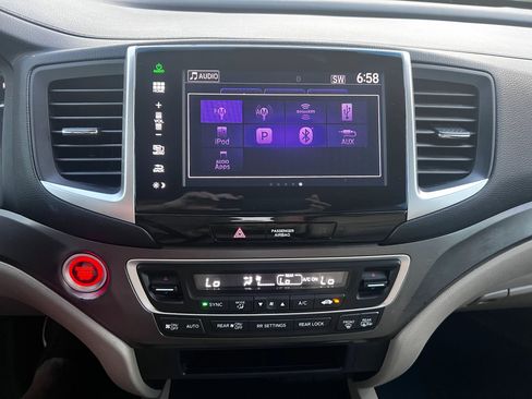 Used 2016 Honda Pilot EX image 34