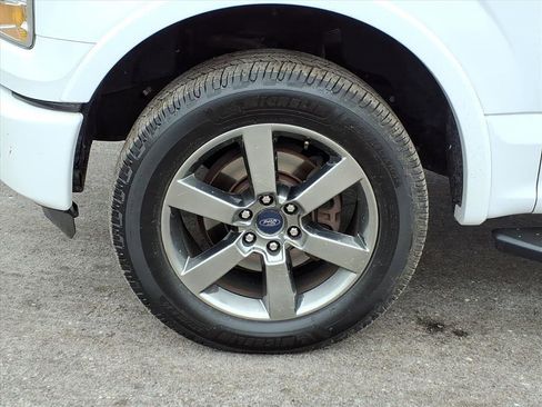 Used 2015 Ford F150 XLT w/ Equipment Group 301A Mid image 9