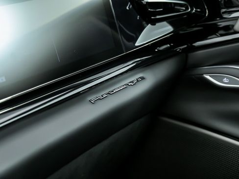 Used 2025 Ferrari Purosangue image 43