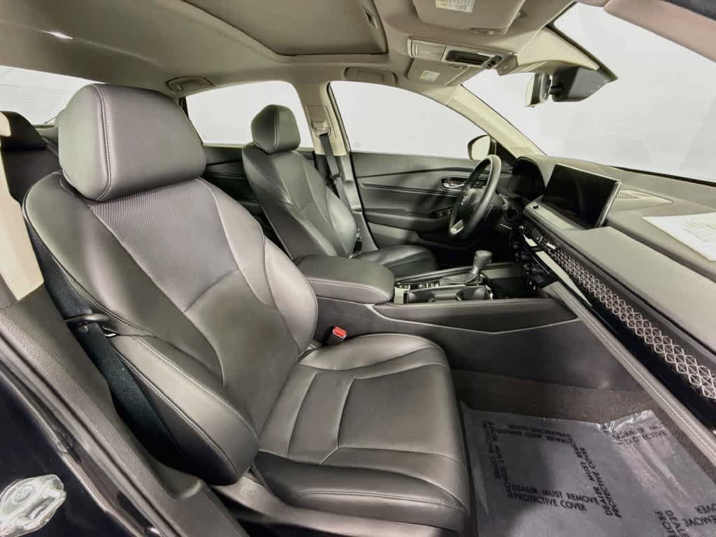 Used 2025 Honda Accord Touring image 27