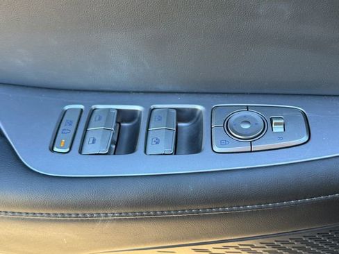 Used 2024 Hyundai Palisade Limited image 5