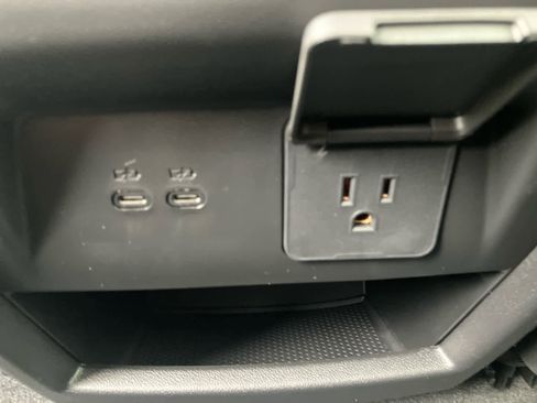 New 2026 GMC Acadia Elevation w/ Elevation Premium Package image 37