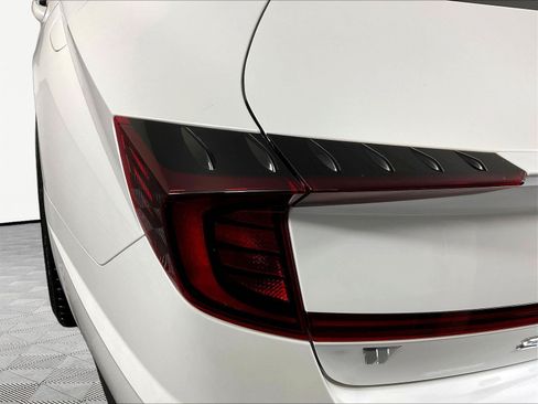 Used 2022 Hyundai Sonata SE w/ Cargo Package FWD image 22