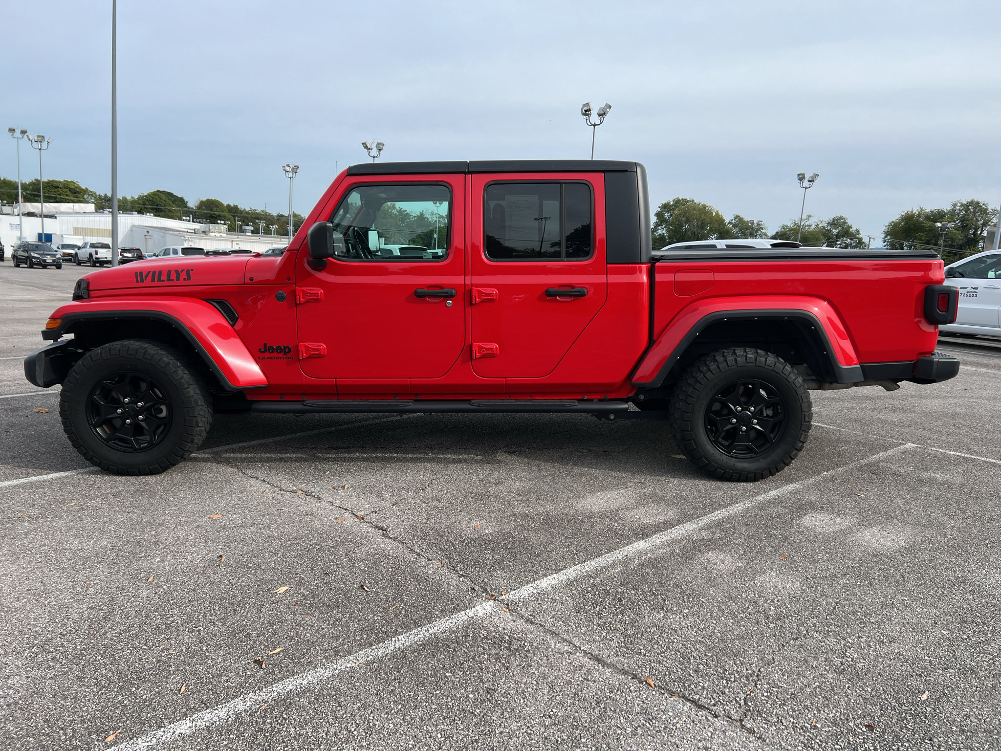 Used 2022 Jeep Gladiator Sport AWD/4WD image 6