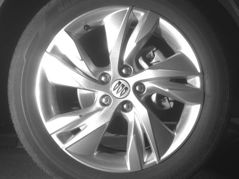Used 2025 Buick Encore GX Preferred AWD/4WD image 13