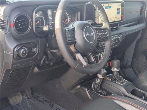 New 2026 Jeep Gladiator Rubicon w/ Technology Group image 3