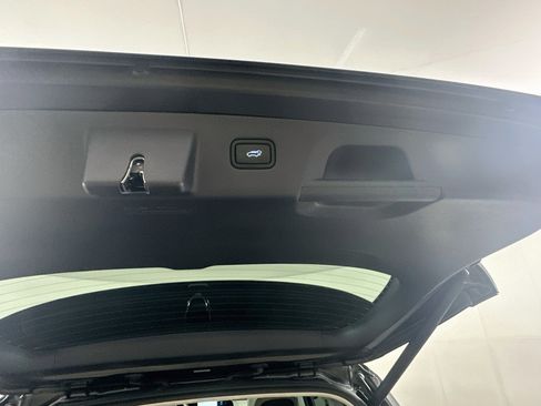Used 2024 Hyundai Palisade Calligraphy FWD image 32