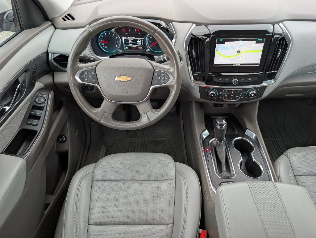 Used 2019 Chevrolet Traverse Premier w/ Driver Confidence II Package FWD image 27