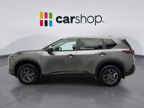 Used 2023 Nissan Rogue S AWD/4WD image 2