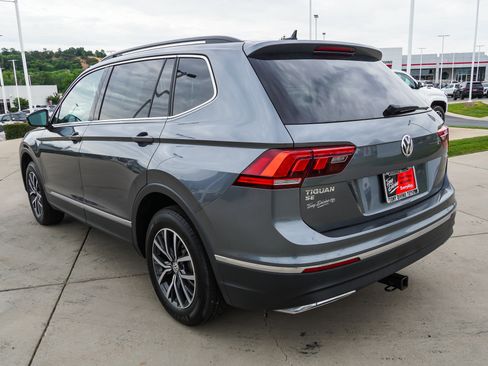 Used 2020 Volkswagen Tiguan SE AWD/4WD image 6