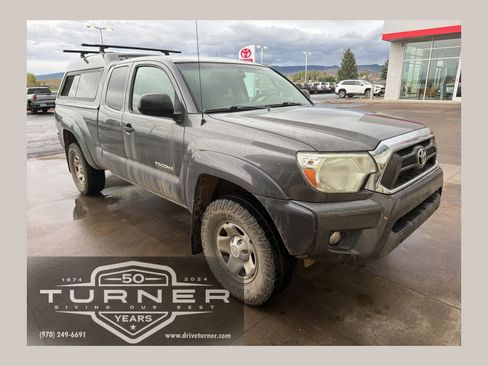 Used 2014 Toyota Tacoma 4x4 Access Cab V6 w/ SR5 Package image 1