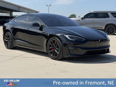 Used 2023 Tesla Model S Plaid AWD/4WD image 2