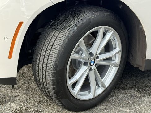 Used 2025 BMW X3 xDrive30i w/ Convenience Package image 19