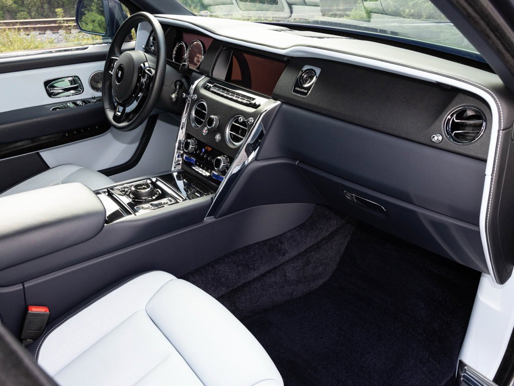 Used 2022 Rolls-Royce Cullinan w/ Cullinan Package AWD/4WD image 82