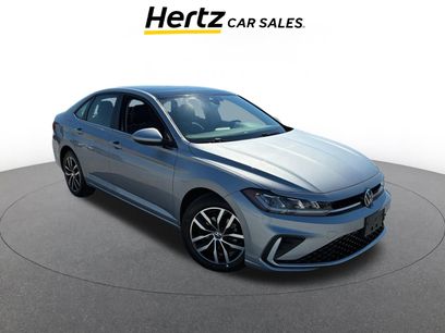 Used 2025 Volkswagen Jetta SE