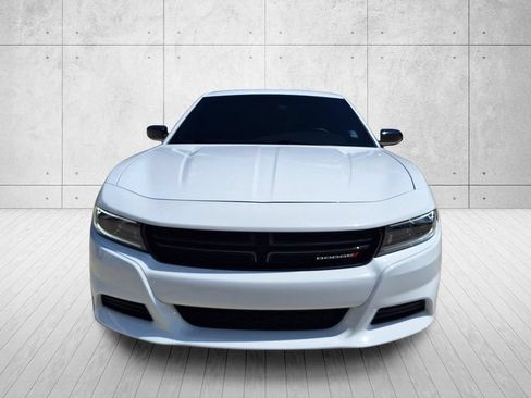 Used 2023 Dodge Charger SXT RWD image 2