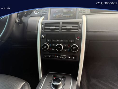 Used 2019 Land Rover Discovery Sport HSE image 24