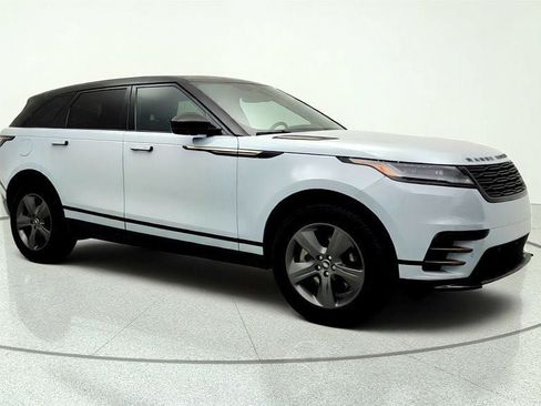 Used 2025 Land Rover Range Rover Velar Dynamic SE AWD/4WD image 3