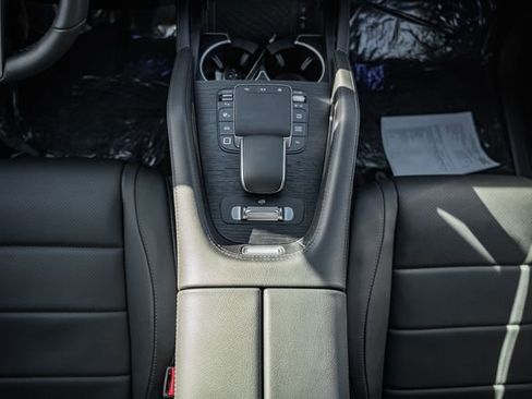 Certified 2025 Mercedes-Benz GLS 450 4MATIC image 28