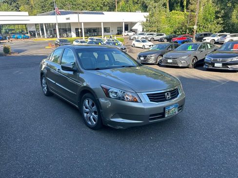 Used 2008 Honda Accord EX-L image 2