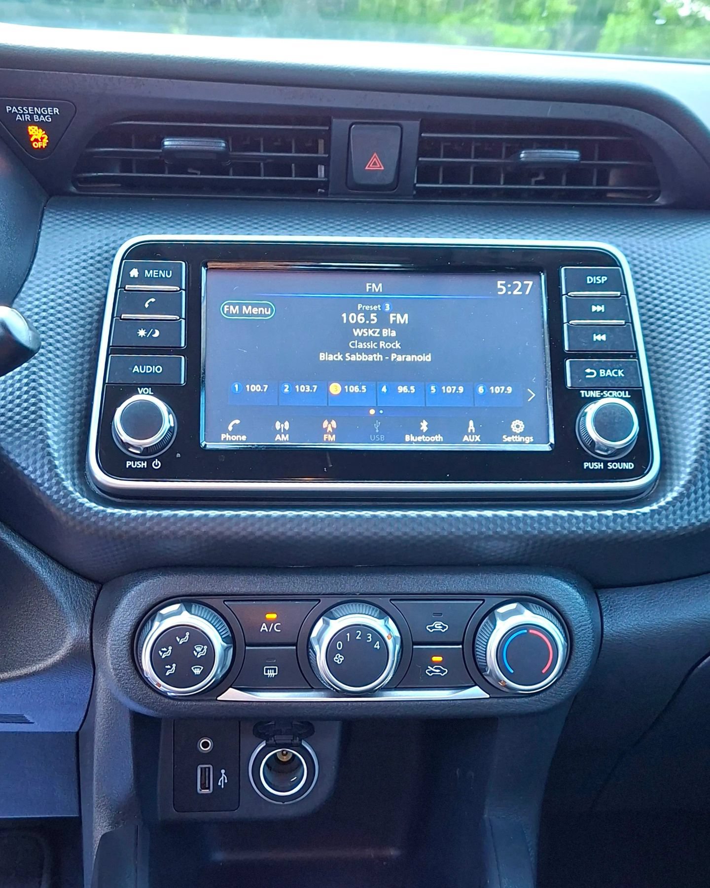 Used 2021 Nissan Kicks S FWD image 15