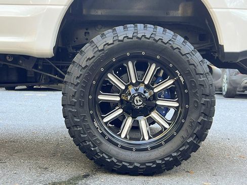 Used 2019 Ford F250 Platinum w/ Platinum Ultimate Package image 16