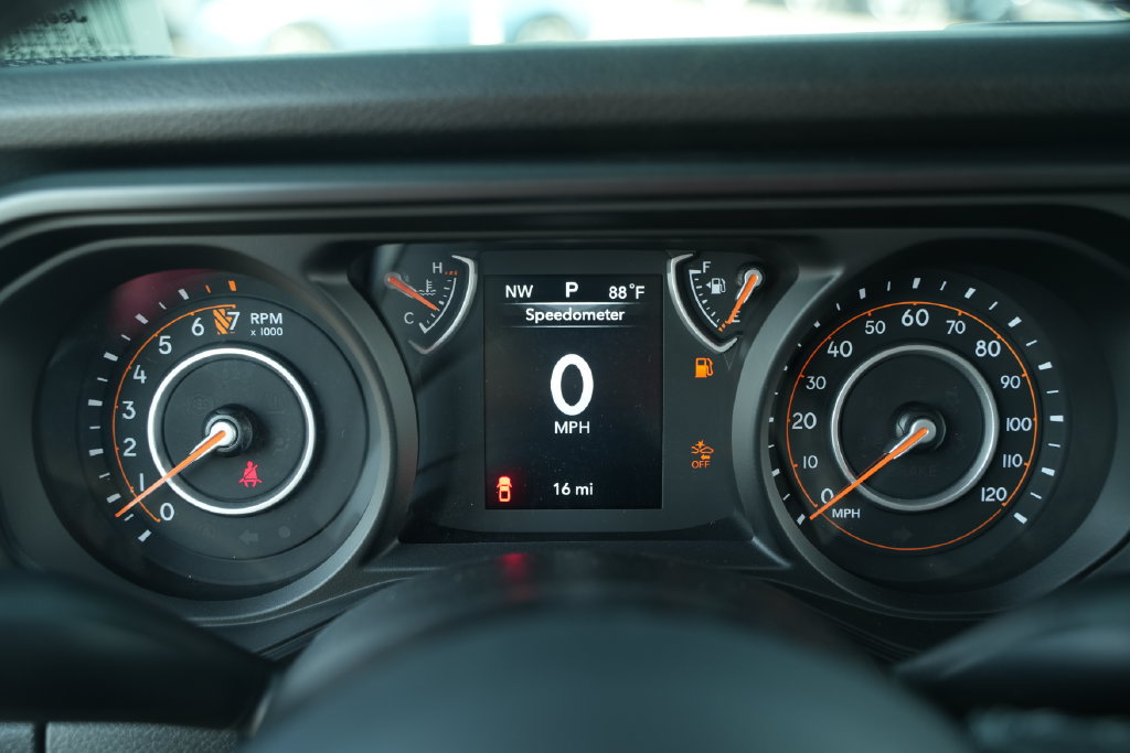 New 2026 Jeep Gladiator Sport AWD/4WD image 27