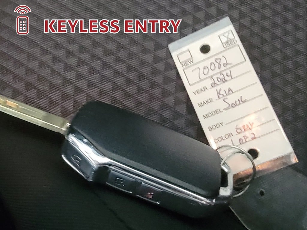Used 2024 Kia Soul LX w/ Option Group 015 FWD image 27