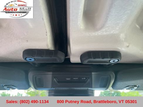 Used 2024 Jeep Wrangler Unlimited Sport AWD/4WD image 23