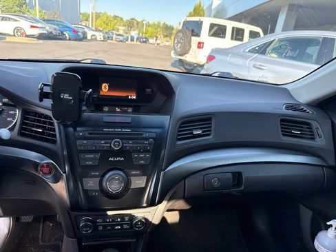 Used 2014 Acura ILX FWD image 7