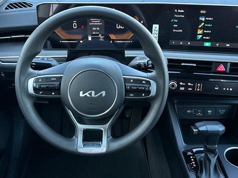 New 2026 Kia K5 LXS image 16