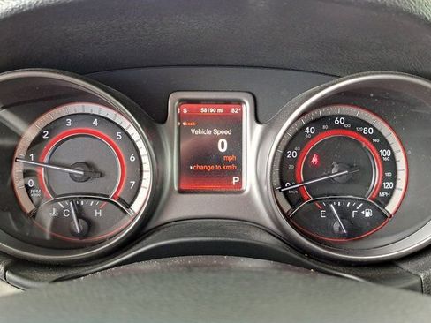 Used 2016 Dodge Journey Crossroad FWD image 9