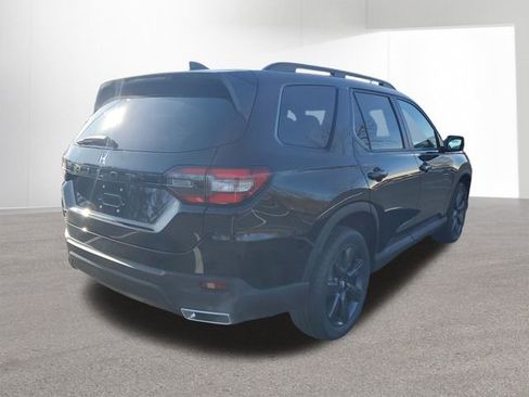 New 2025 Honda Pilot Sport image 13