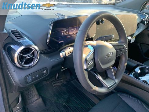 New 2026 Chevrolet Blazer EV LT w/ Midnight/Sport Edition AWD/4WD image 19