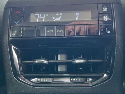 Certified 2023 Jeep Grand Cherokee L Limited image 16