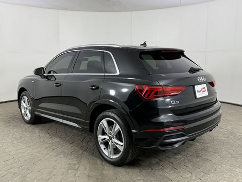 Used 2024 Audi Q3 2.0T Premium w/ Convenience Package AWD/4WD image 5