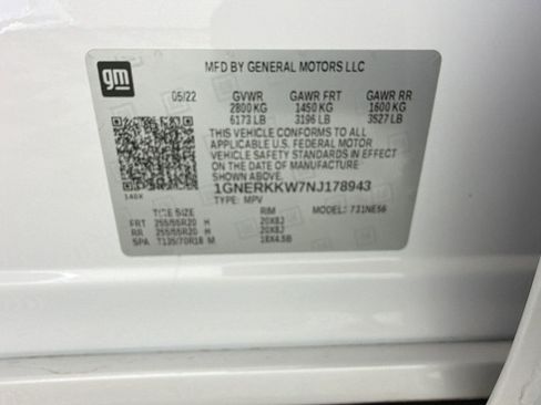 Used 2022 Chevrolet Traverse Premier FWD image 21