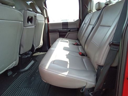 Used 2021 Ford F250 XL w/ Power Equipment Group image 24