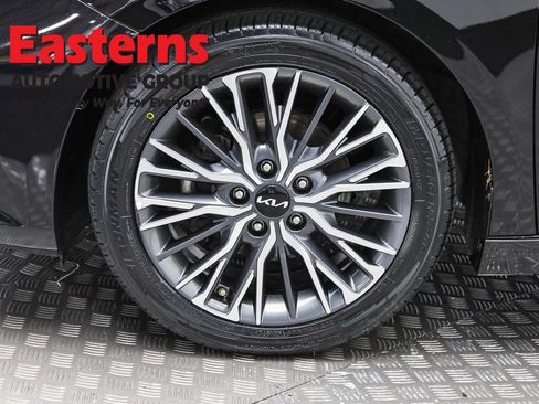 Used 2023 Kia Forte GT-Line w/ GT-Line Premium Package FWD image 33