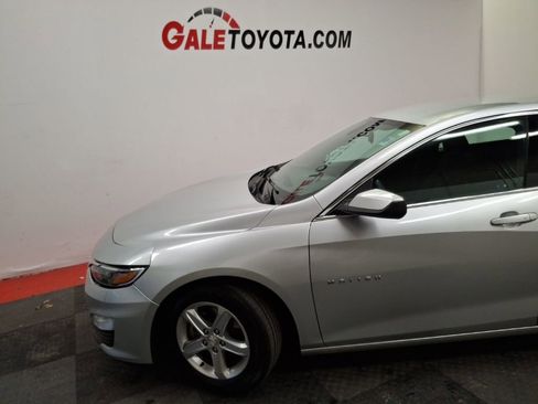 Used 2022 Chevrolet Malibu LT image 5