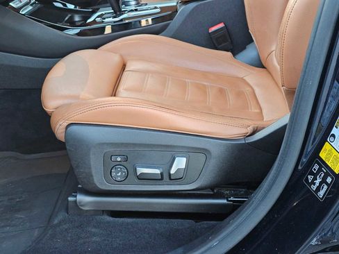 Used 2019 BMW X3 M40i w/ Premium Package image 24