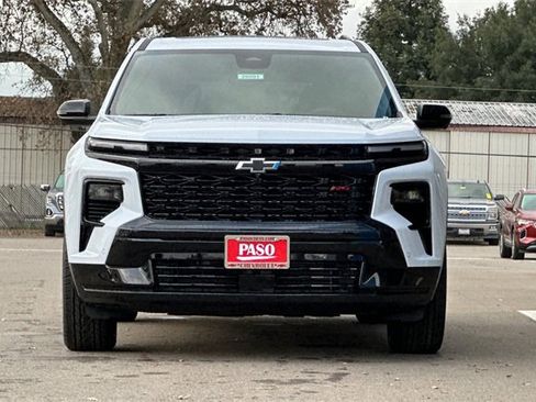 New 2026 Chevrolet Traverse RS image 12