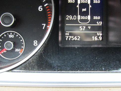 Used 2016 Volkswagen CC R-Line image 2