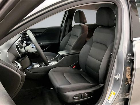 Used 2024 Chevrolet Malibu LT image 21